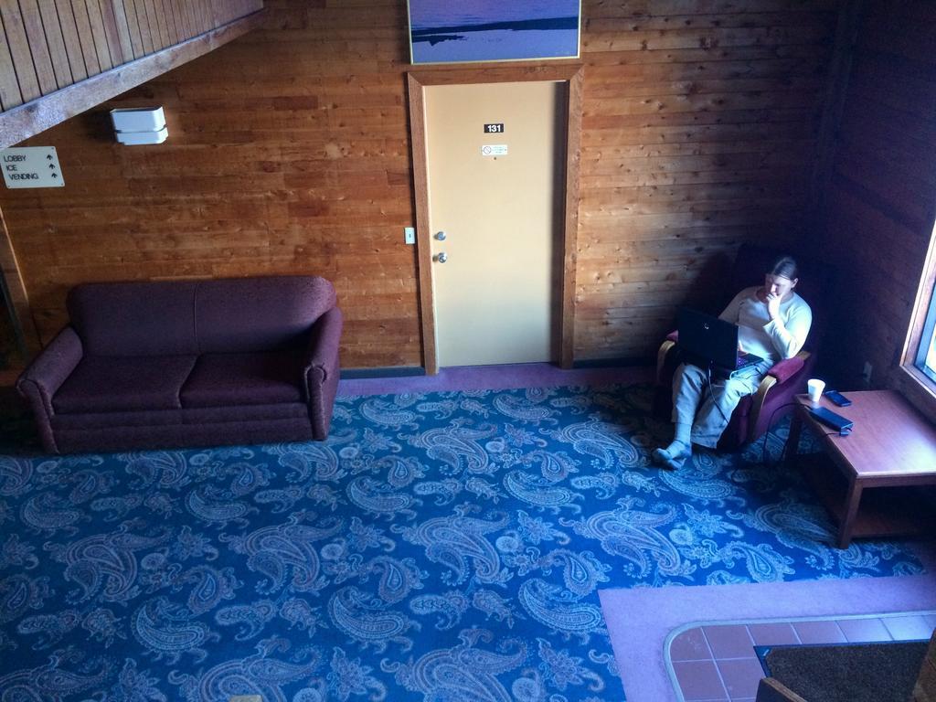 Cedar Motor Inn Marquette Eksteriør billede