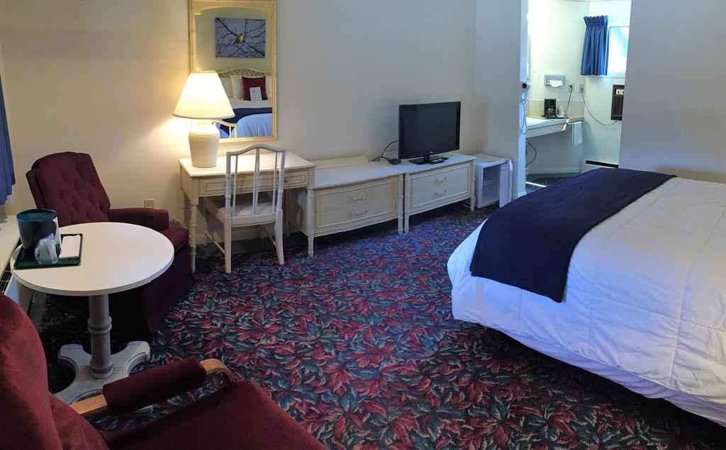 Cedar Motor Inn Marquette Eksteriør billede